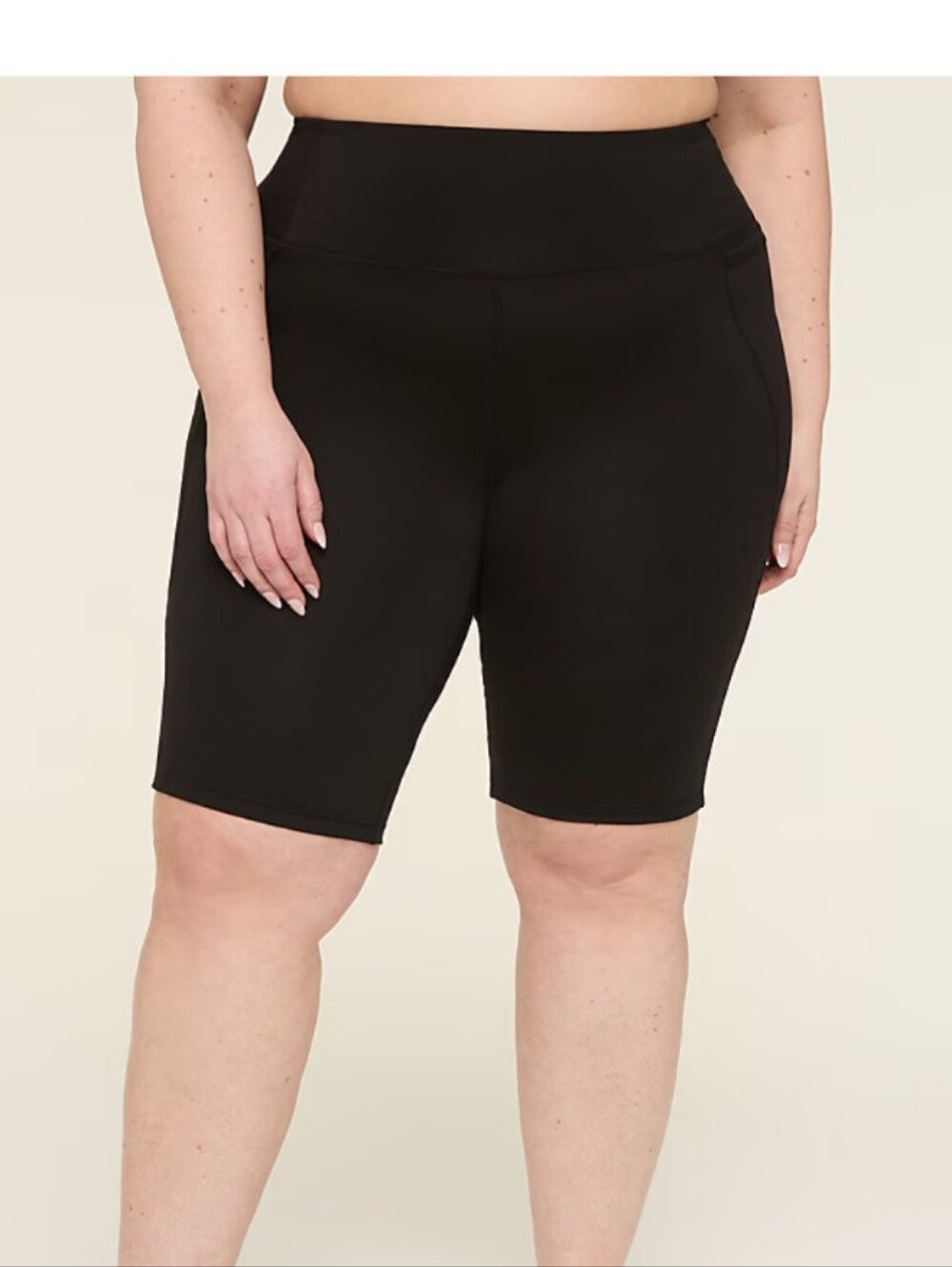 NWOT Black LIVI Soft Knee Bike Shorts, size 14/16